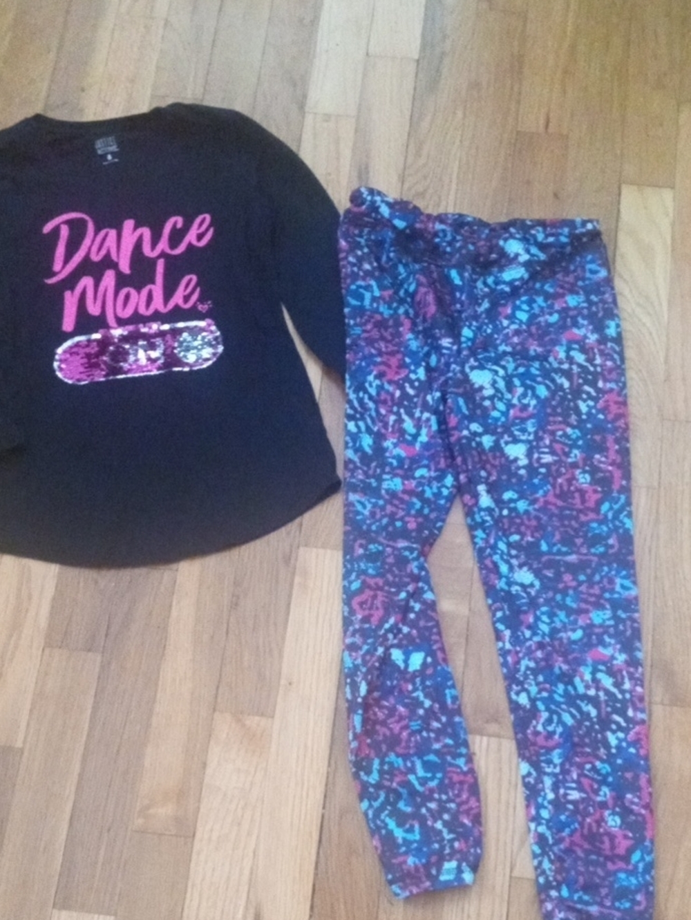 girls med Dance Mode Black Top & Multicolor drifit Leggings